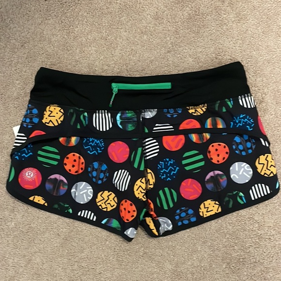 NWT Rare Lululemon 2015 Seawheeze Speed Shorts - Picture 4 of 7